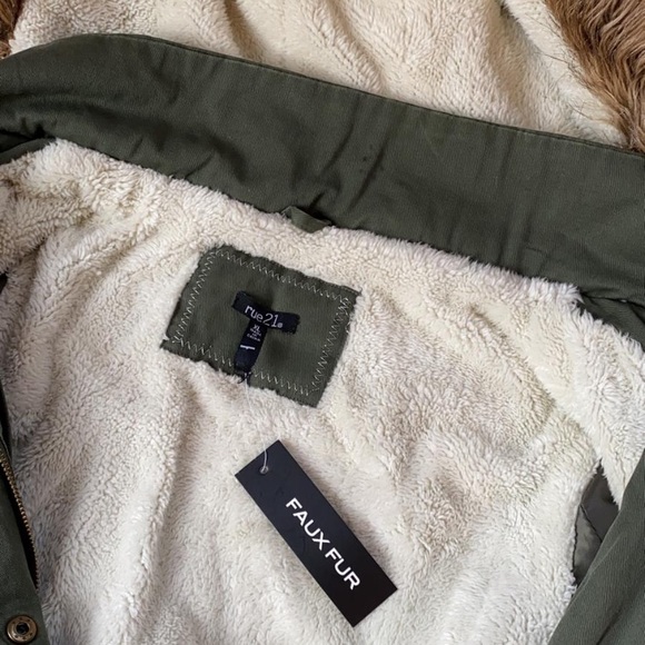 GREEN UTILITY ARMY JACKET - Picture 5 of 5